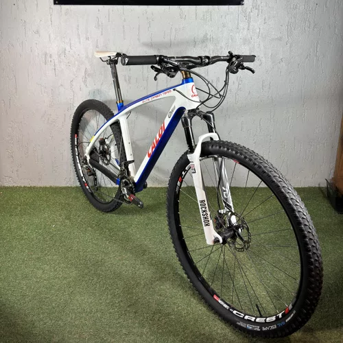 BICICLETA CALOI CARBON TEAM XTR 22V BRANCA/AZUL TAM L