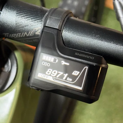 BICICLETA ELÉTRICA OGGI POTENZA PRO SHIMANO XT 12V VD TAM M