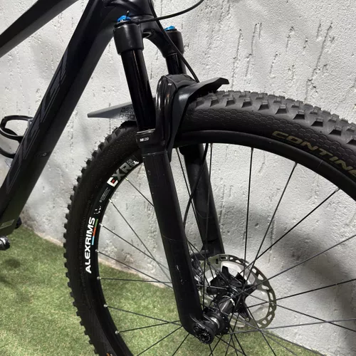 BICICLETA OGGI AGILE PRO CARBON SHIMANO XT 12V FOX 32 PTO 17