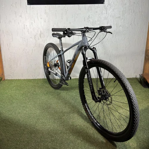 BICICLETA OGGI BIG WHEEL 7.3 DEORE 12V GRAF/LARANJA TAM P