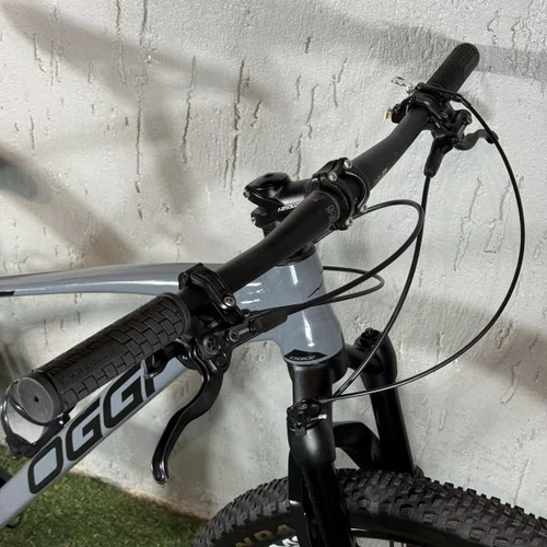 BICICLETA OGGI BIG WHEEL 7.3 DEORE 12V GRAF/LARANJA TAM P