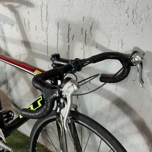 BICICLETA SPEED GT SERIE 5 TIAGRA 2X8 PRETA/VERMELHA TAM P