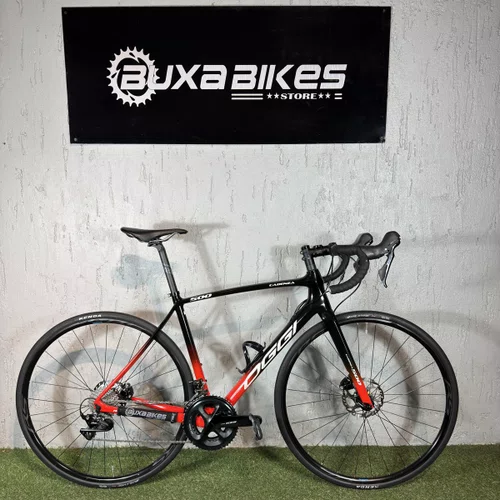 BICICLETA SPEED OGGI CARBON SHIMANO 105 22V PRETA/VERM TAM M