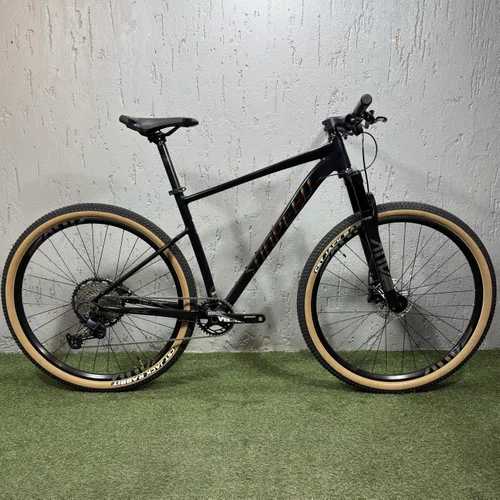 BICICLETA SUNPEED ACE ARO 29 DEORE 12V SUSP. AIR PTO TAM 19