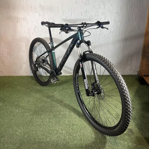 BICICLETA TREK MARLIN 7 ARO 29 12V SHIMANO CAMALEÃO TAM M
