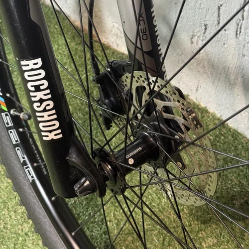 BICICLETA TREK MARLIN 7 ARO 29 12V SHIMANO CAMALEÃO TAM M