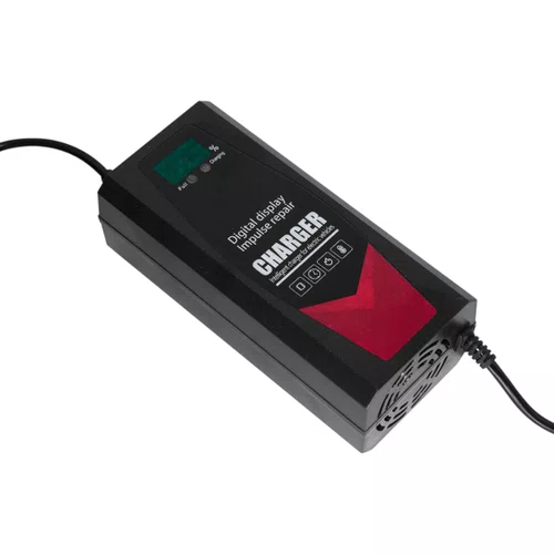 CARREGADOR DIGITAL SCOOTER ELÉTRICA 67.2V LITIO 3A PLUG IEC
