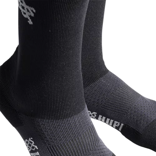 MEIA PARA CORRIDA E CICLISMO HUPI PRO EMANA PRETA ESPORTIVA