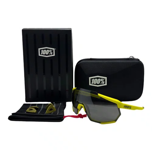 ÓCULOS ESPORTIVO 100% RACETRAP SOFT TACT BANANA  BLACK LENS