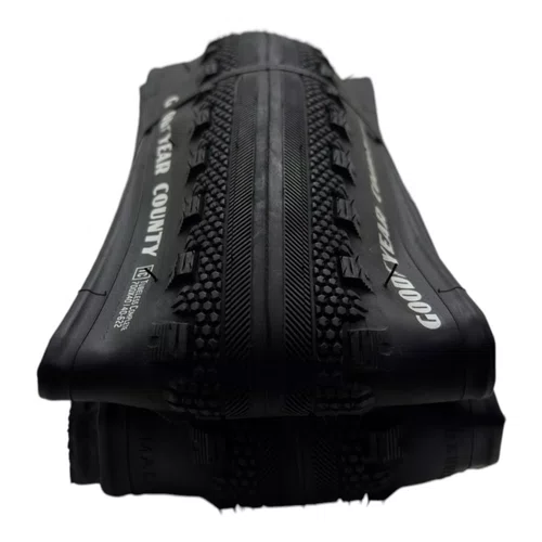 PNEU GRAVEL GOODYEAR COUNTY ULTIMATE TUBELESS 700X40 PRETO