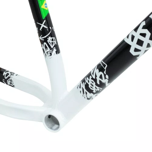 QUADRO HUPI STRIP PRETO/BRANCO GANCHEIRA HORIZONTAL WHEELING