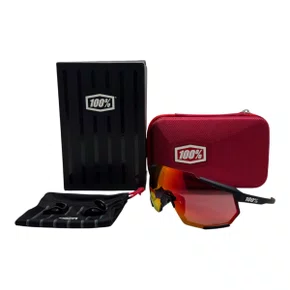 ÓCULOS ESPORTIVO 100% RACETRAP SOFT TACT BLACK RED LENS